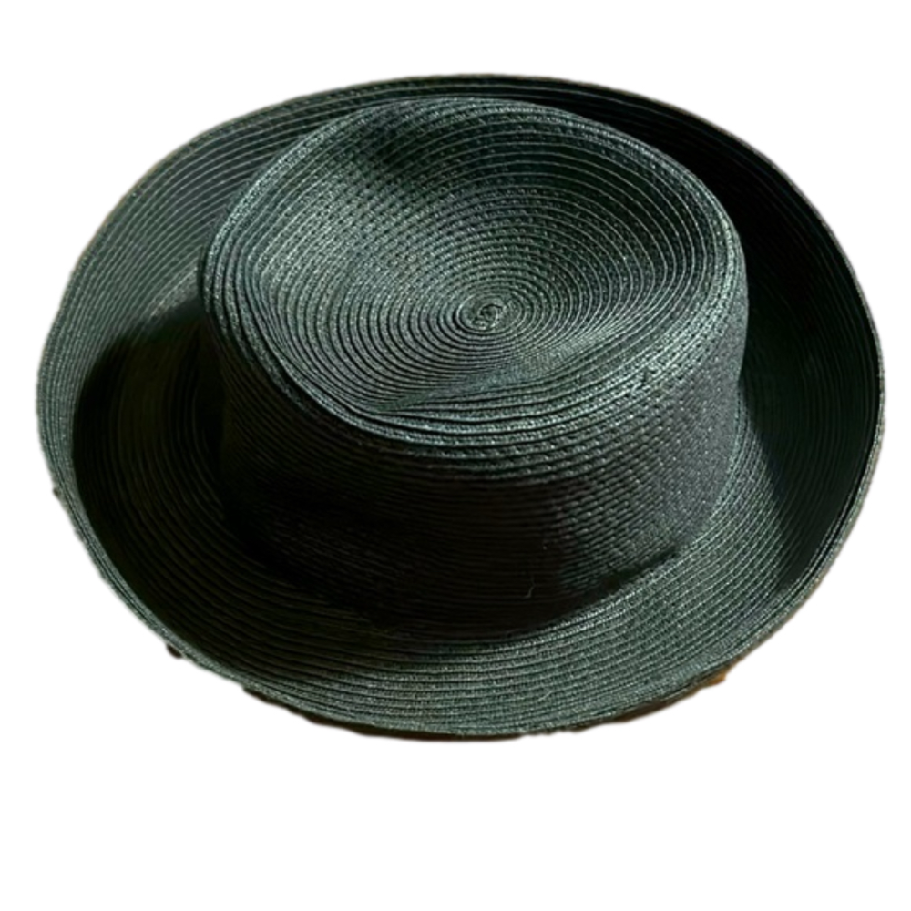 🌿Black hat - 100% tayo braid, like new🌿